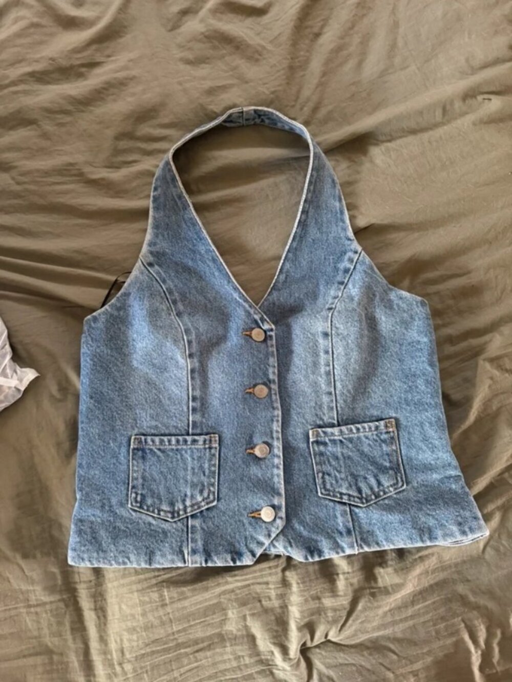 halter top